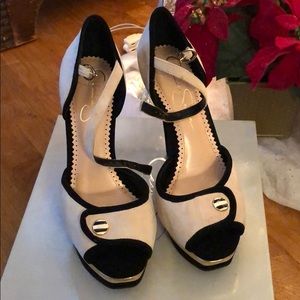 Pearl kidsuede heels
